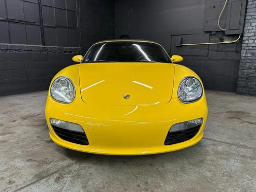 2006 Porsche Boxster Cabriolet 2D