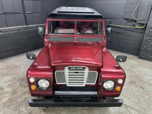 1982 Land Rover Series III Base