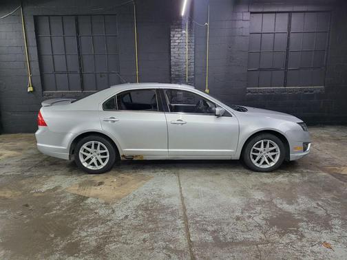 2011 Ford Fusion SEL
