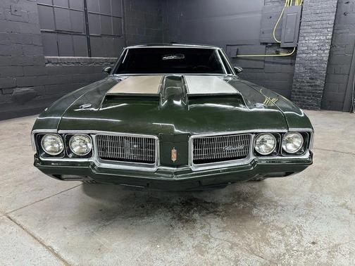 1970 Oldsmobile Cutlass 