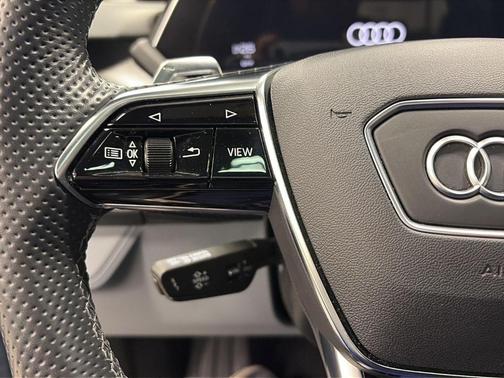 2022 Audi e-tron GT Prestige