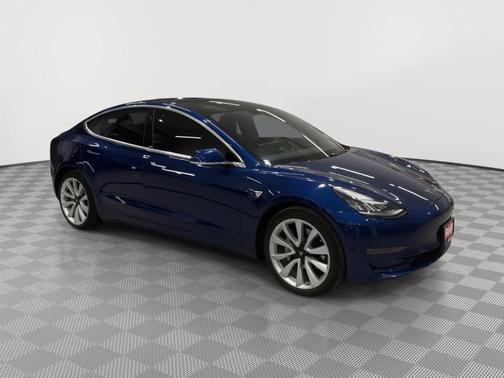 2020 Tesla Model 3 Long Range