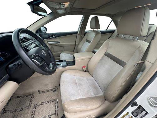 2013 Toyota Camry Hybrid XLE