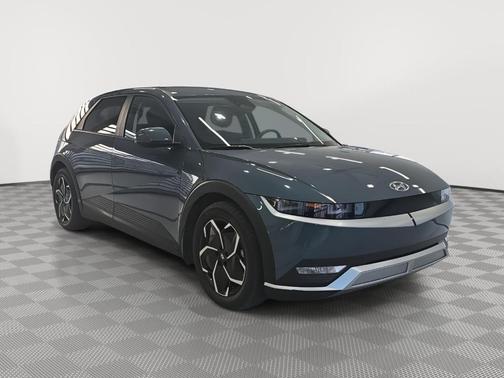 2022 Hyundai IONIQ 5 SE