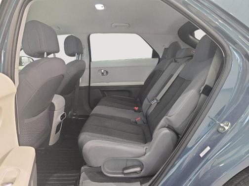 2022 Hyundai IONIQ 5 SE