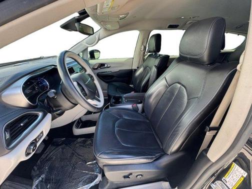 2018 Chrysler Pacifica Hybrid Limited
