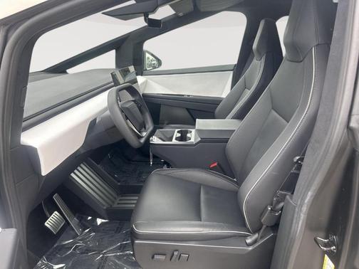 Stainless Steel 2024 Tesla Cybertruck Base