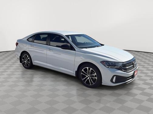 Pure White 2023 Volkswagen Jetta 1.5T Sport