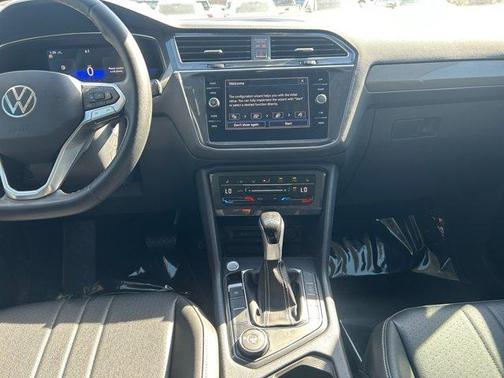 2023 Volkswagen Tiguan 2.0T SE