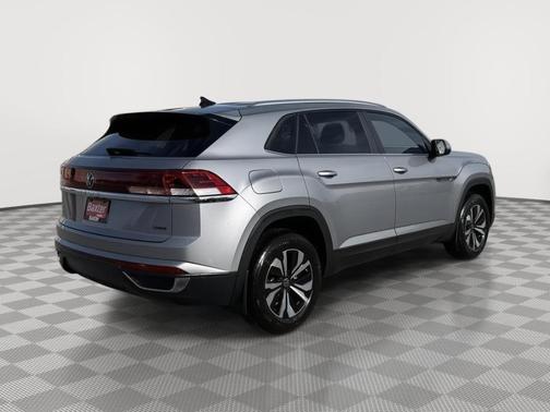 2026 Volkswagen Atlas Cross Sport 2.0T SE