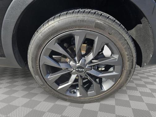 2022 Kia Sorento X-Line EX