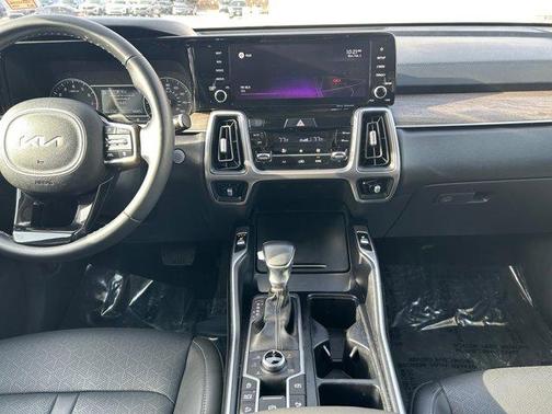 2022 Kia Sorento X-Line EX