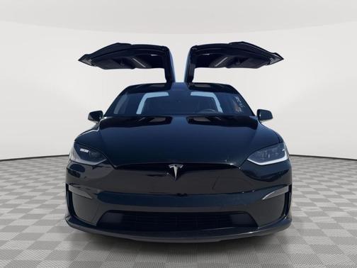 Black 2023 Tesla Model X Plaid