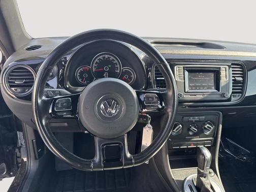 2019 Volkswagen Beetle 2.0T S