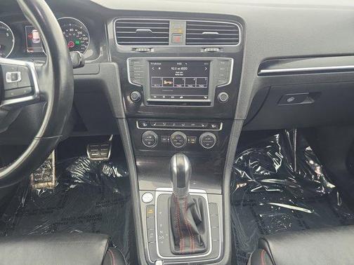 2016 Volkswagen Golf GTI AUTOBAHN W/PERFORMANCE PKG