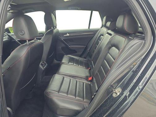 2016 Volkswagen Golf GTI AUTOBAHN W/PERFORMANCE PKG