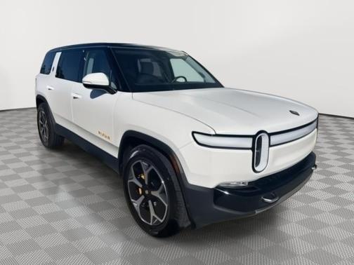 2024 Rivian R1S Adventure Quad Motor Large Pack