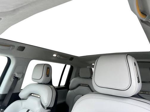 2024 Rivian R1S Adventure Quad Motor Large Pack