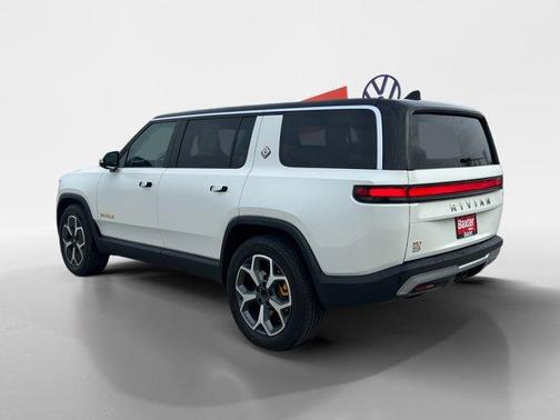 2024 Rivian R1S Adventure Quad Motor Large Pack