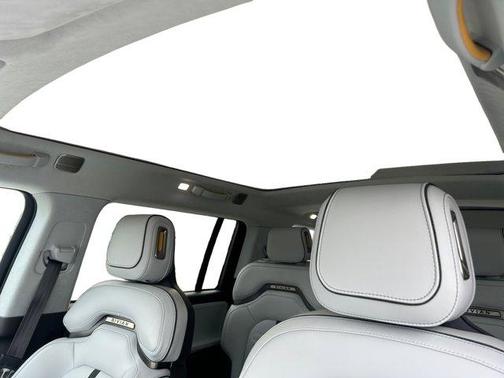 2024 Rivian R1S Adventure Quad Motor Large Pack