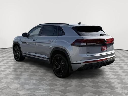 2026 Volkswagen Atlas Cross Sport 2.0T SEL R-Line Black