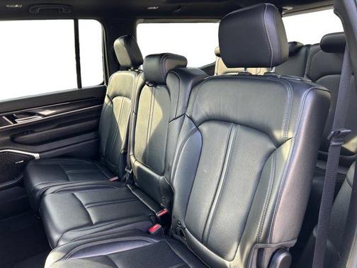 2022 Jeep Wagoneer Series I