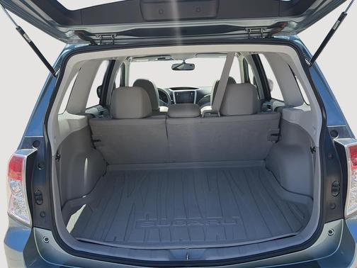 Sage Green Metallic 2011 Subaru Forester 2.5X Limited