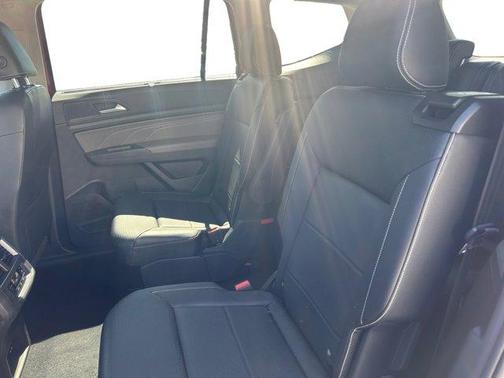 2023 Volkswagen Atlas 2.0T SE