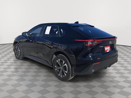 2025 Toyota bZ4X XLE