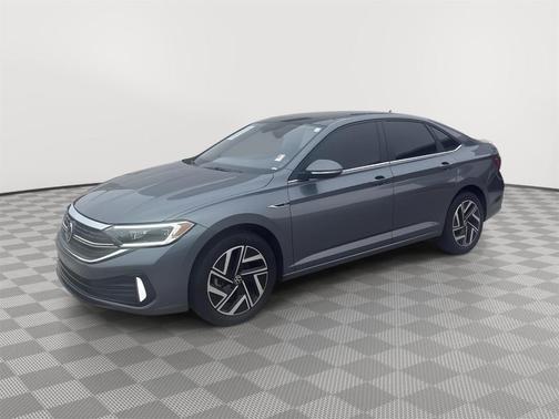 Platinum Gray Metallic 2022 Volkswagen Jetta 1.5T SEL