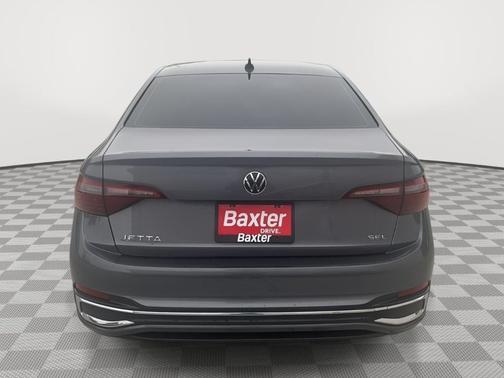 Platinum Gray Metallic 2022 Volkswagen Jetta 1.5T SEL