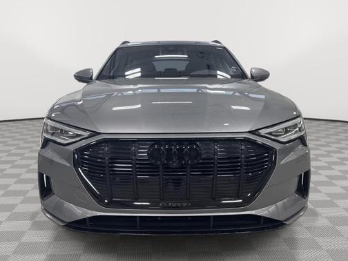 2023 Audi e-tron Premium Plus
