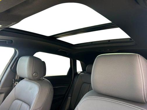 2023 Audi e-tron Premium Plus