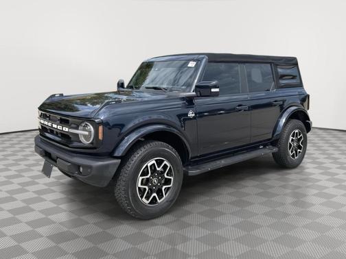 Blue 2021 Ford Bronco Base