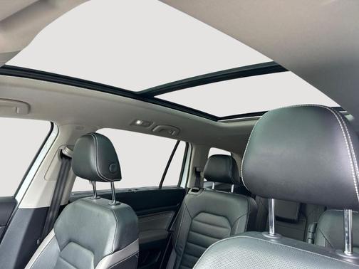 2021 Volkswagen Atlas 3.6 V6 SEL Premium R-Line