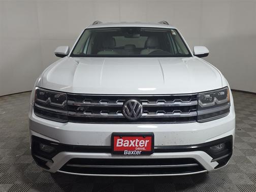 Pure White 2019 Volkswagen Atlas 3.6 V6 SE R-Line