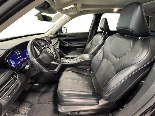 2023 INFINITI QX60 SENSORY