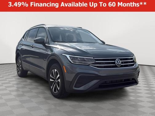 Platinum Gray Metallic 2023 Volkswagen Tiguan 2.0T S