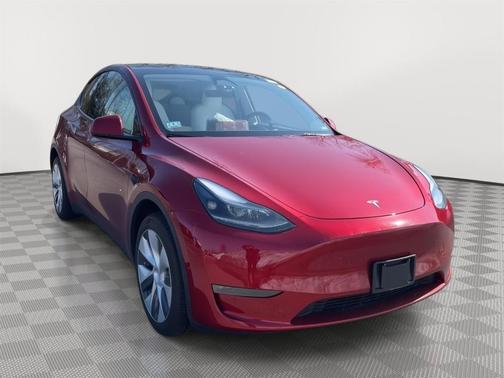 Ultra Red 2024 Tesla Model Y Long Range