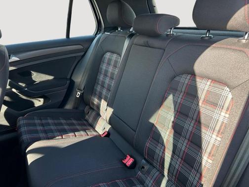 2019 Volkswagen Golf GTI 2.0T S