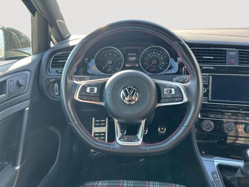 2019 Volkswagen Golf GTI 2.0T S