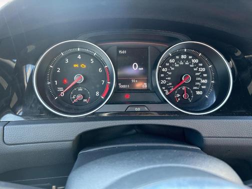 2019 Volkswagen Golf GTI 2.0T S