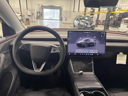 Diamond Black 2026 Tesla Model Y Long Range