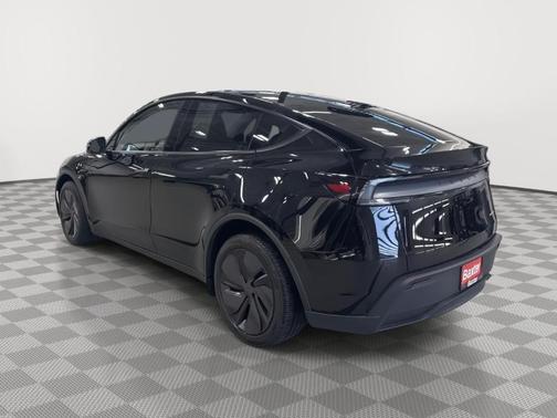 2026 Tesla Model Y Long Range