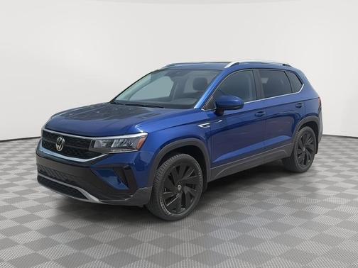 Blue Dusk 2024 Volkswagen Taos 1.5T SE