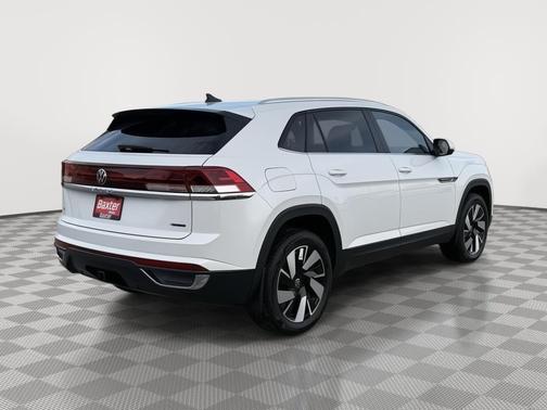 Opal White Pearl 2026 Volkswagen Atlas Cross Sport 2.0T SE w/Technology