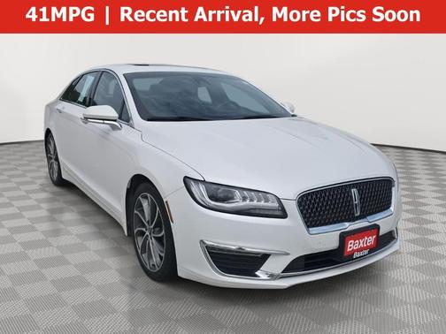 White Platinum Tri-Coat Metallic 2019 Lincoln MKZ Hybrid Reserve I