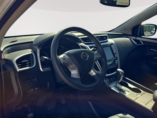 Pearl White 2016 Nissan Murano SL
