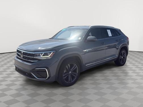 Pure Gray 2021 Volkswagen Atlas Cross Sport 3.6L V6 SE w/Technology R-Line