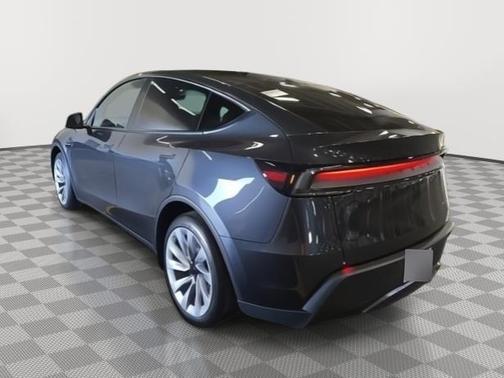 2026 Tesla Model Y Long Range